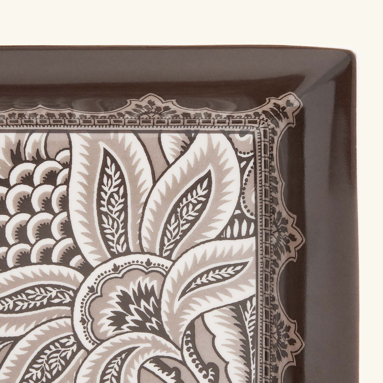 إيترو صينية بلوم مستطيلة صغيرة باللون الأخضر