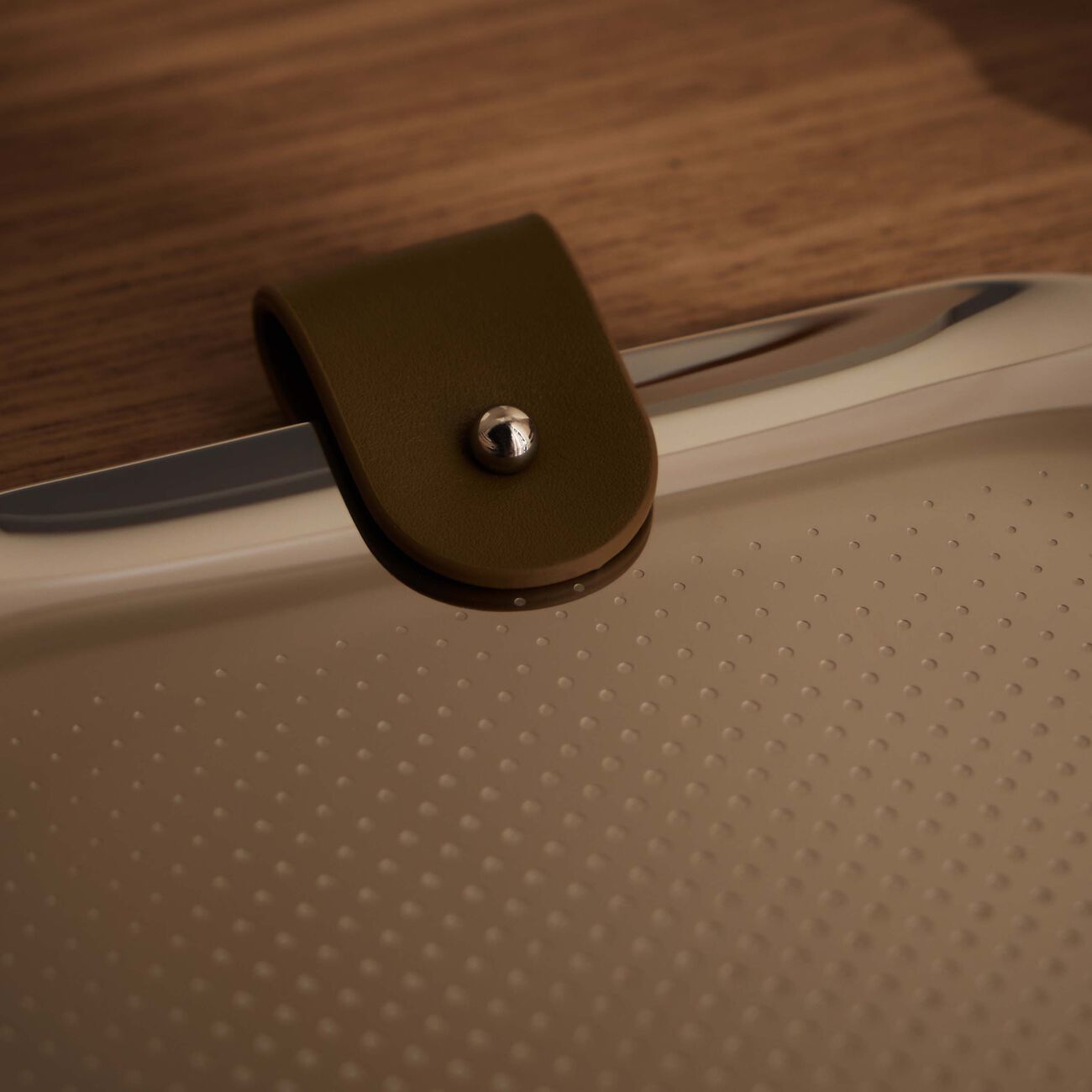 صينية كلوب للحلى الصغيرة بتصميم مربع الشكل من الستانلس ستيل كريستوفل صينية كلوب للحلى الصغيرة بتصميم مربع الشكل من الستانلس ستيل