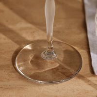 لاليك كأس النبيذ مية نقطة