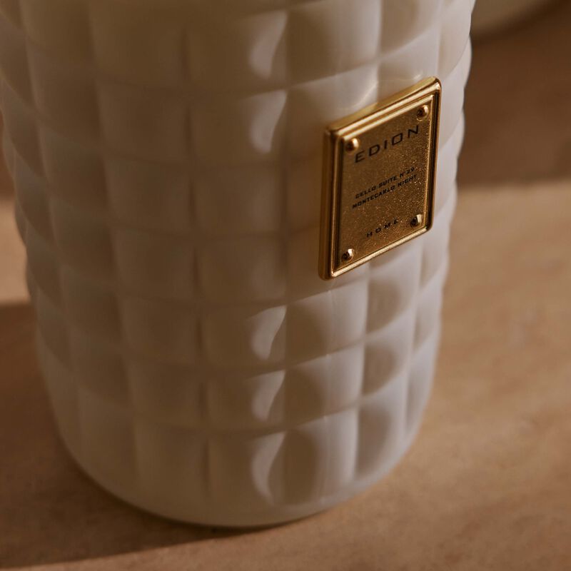 إديون الشمعة العطرية تشيلو سويت نمبر 29 مونتي كارلو نايت نيرو   500 غ