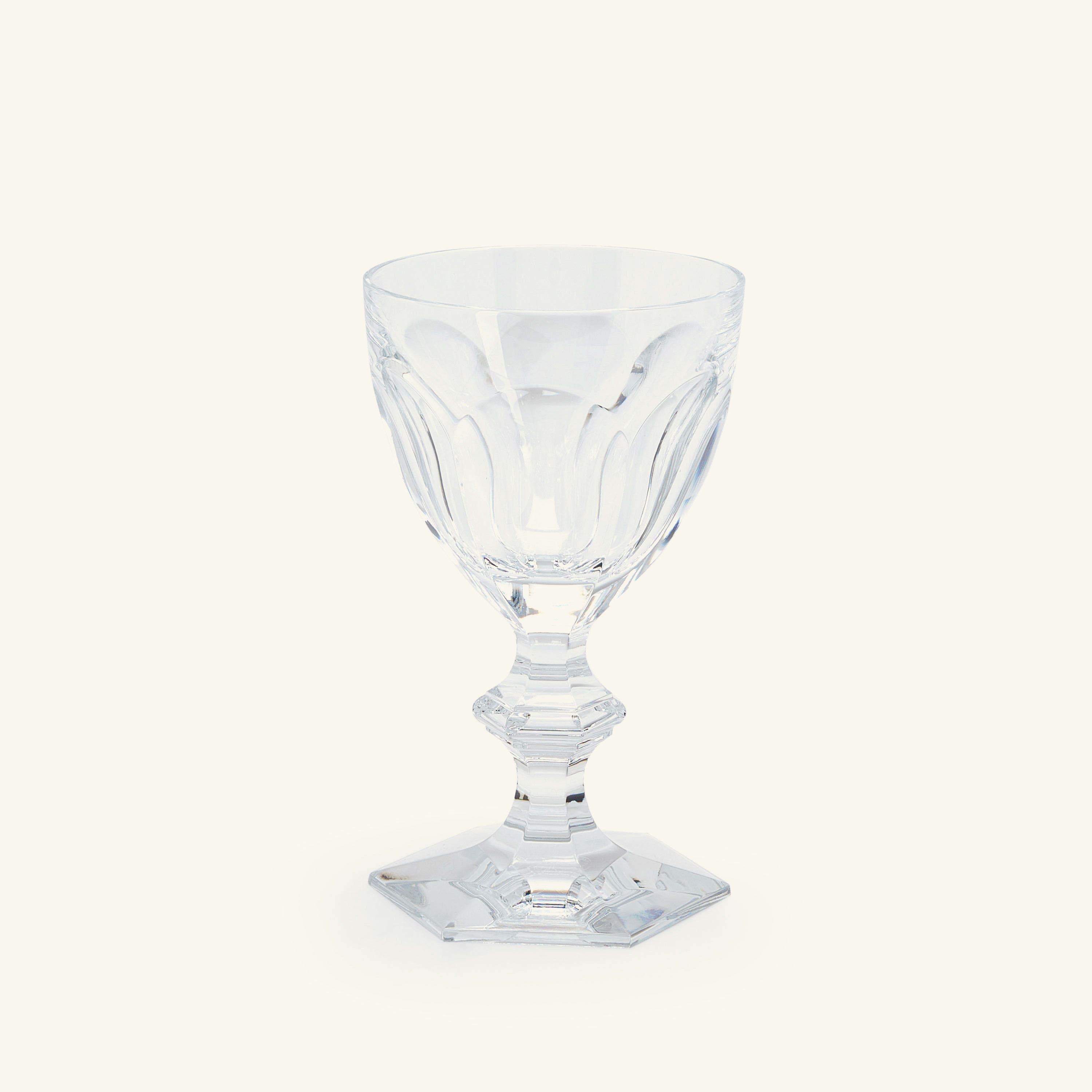 

Harcourt 1841 Glass