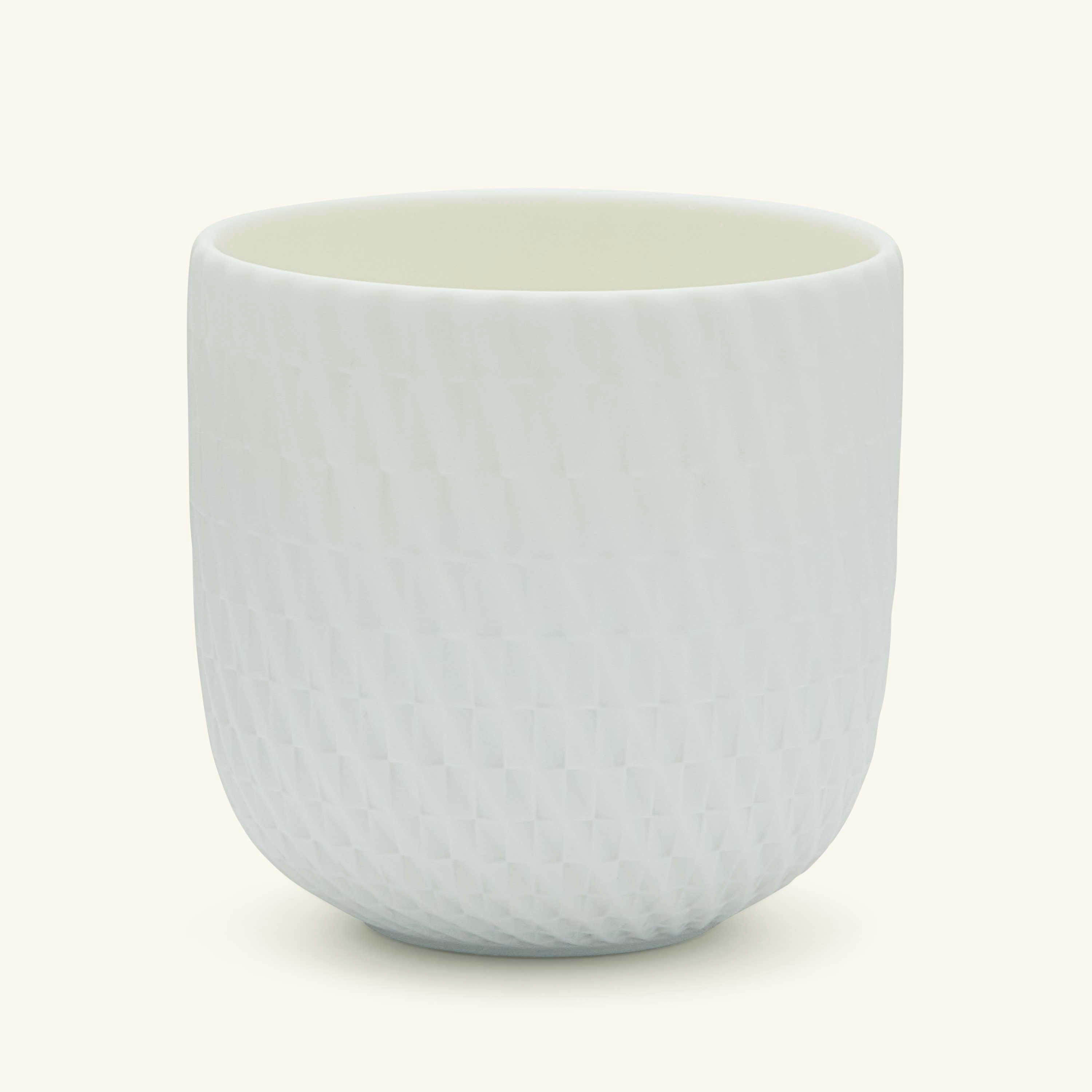 

Twist Sacred Lily Candle Tumbler