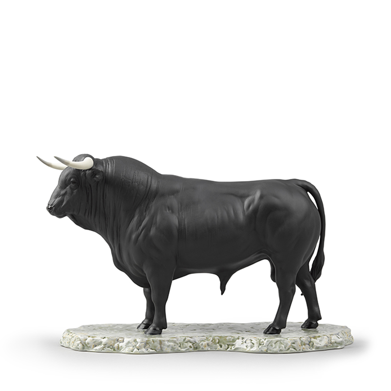 

Lladro Spanish Bull Figurine