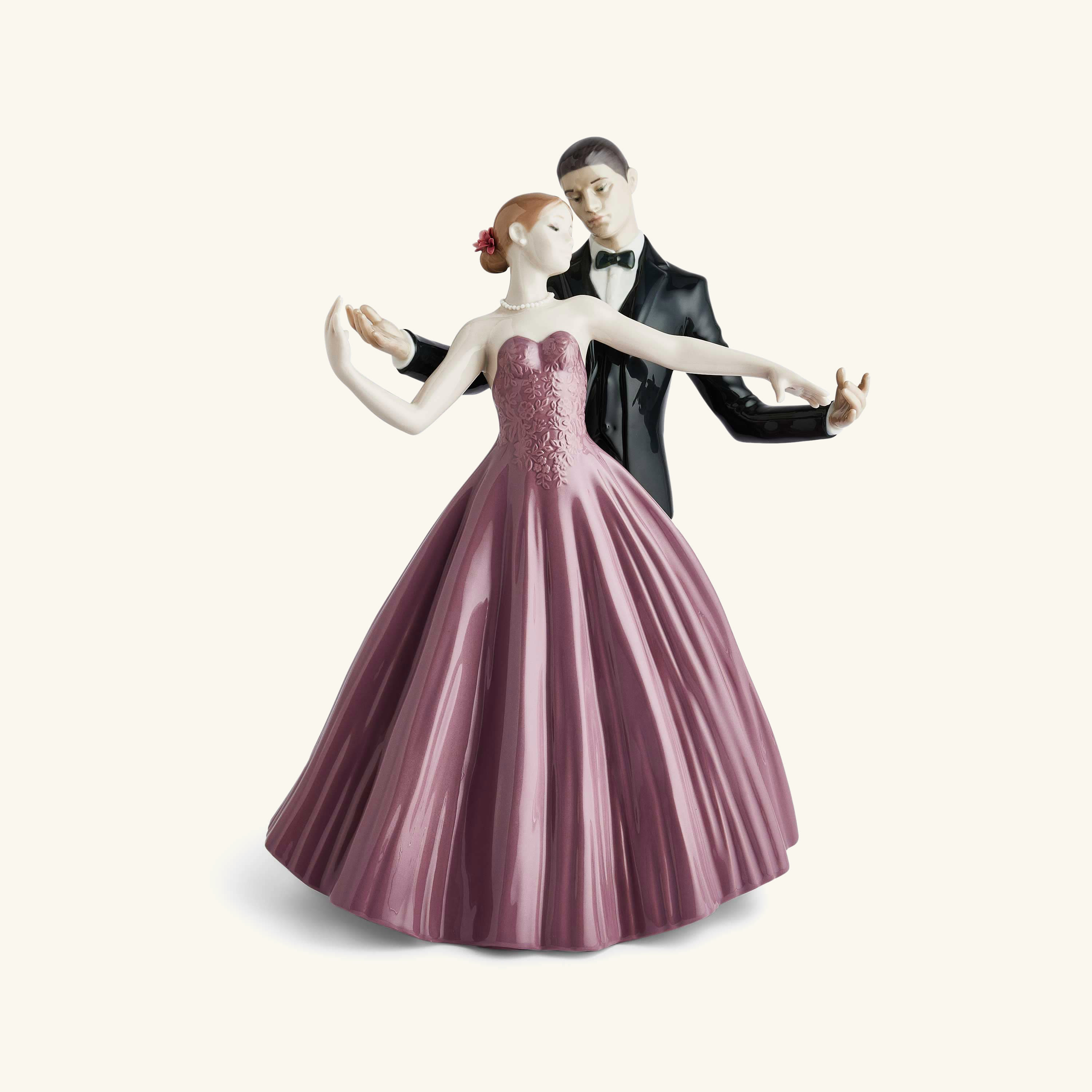 

Anniversary Waltz Sculpture