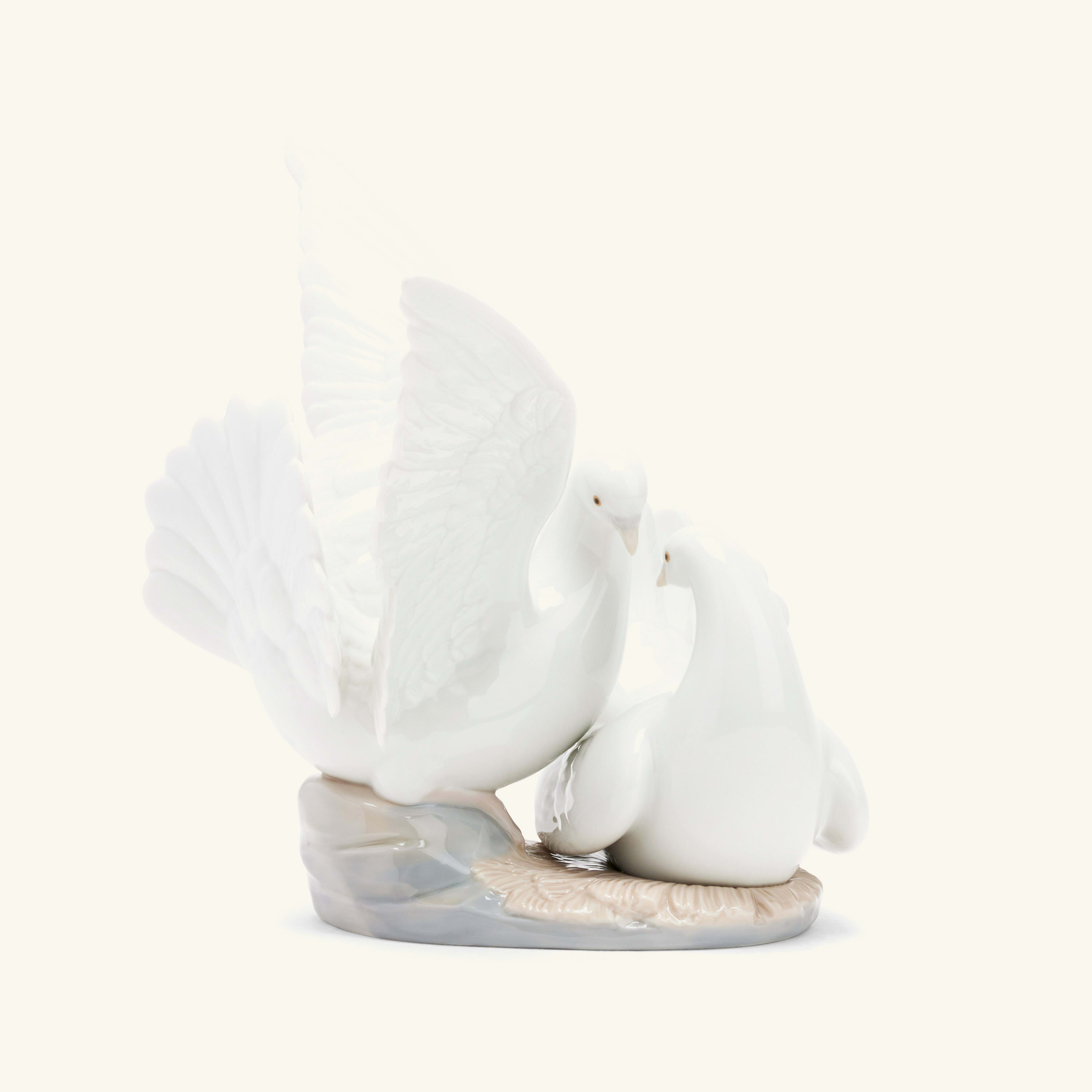 

Love Nest Doves Figurine